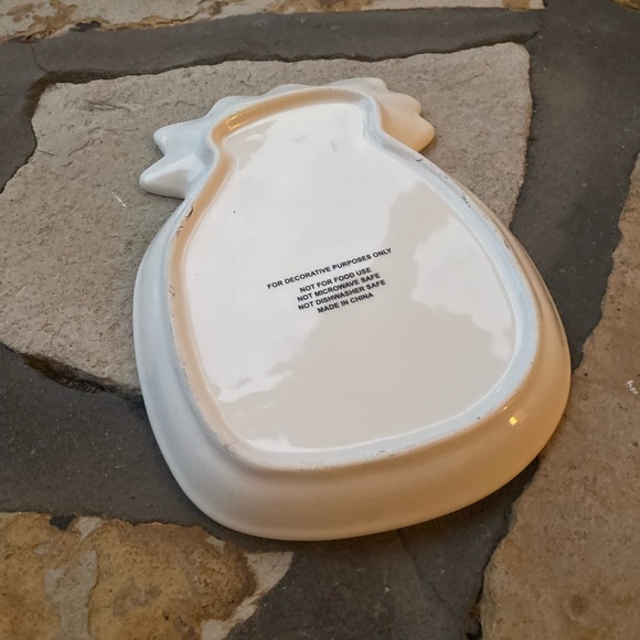 Pineapple Porcelain Trinket Tray | Shop Bop - White & Gold 5”x7” - Picture 2 of 7